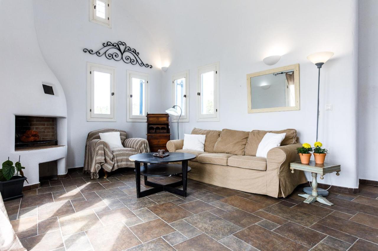 Arcana Santorini Villas, An Authentic Cycladic Experience Akrotiri  Exterior photo