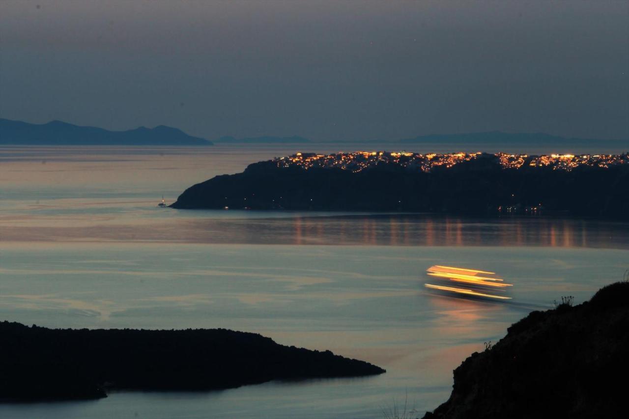 Arcana Santorini Villas, An Authentic Cycladic Experience Akrotiri  Exterior photo